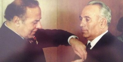 AB şirkətlər qrupu idarə heyətinin sədiri Hacı Qurban Abbasov əsl ziyalı vicdanlı və vətənpərvər şəxsiyyət kimi milli “mən”i şəxsi “mən”dən hər zaman uca tutur AB şirkətlər qrupu idarə heyətinin sədiri Hacı Qurban Abbasov əsl ziyalı vicdanlı və vətənpərvər şəxsiyyət kimi milli “mən”i şəxsi “mən”dən hər zaman uca tutur