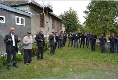 İsmayıllıdan olan şəhidin bu gün cənnətdəki ilk ad günü qeyd olunub İsmayıllıdan olan şəhidin bu gün cənnətdəki ilk ad günü qeyd olunub