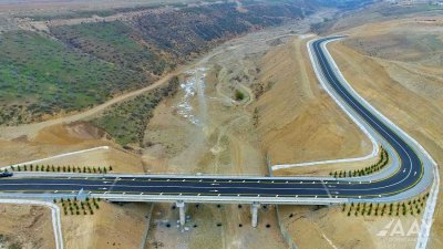 Eldəniz Səlimov: Azərbaycanda yol infrastrukturu yüksək sürətlə inkişaf edir