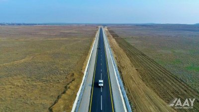 Eldəniz Səlimov: Azərbaycanda yol infrastrukturu yüksək sürətlə inkişaf edir