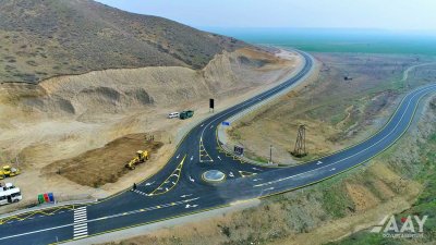 Eldəniz Səlimov: Azərbaycanda yol infrastrukturu yüksək sürətlə inkişaf edir