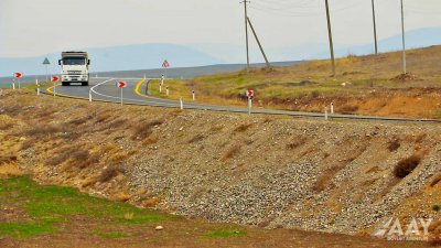 Eldəniz Səlimov: Azərbaycanda yol infrastrukturu yüksək sürətlə inkişaf edir