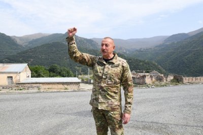 Malik İsaqov: Zəfər gününüz mübarək, əziz Qubadlılar! Malik İsaqov: Zəfər gününüz mübarək, əziz Qubadlılar!