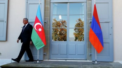 Sülh oyunu Ermənistan ordusunu bitirəcək