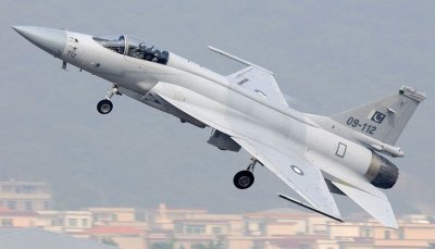 Azərbaycan Pakistandan aldığı qırıcıların sayını 16-dan 40-a yüksəldib – “Arab News”