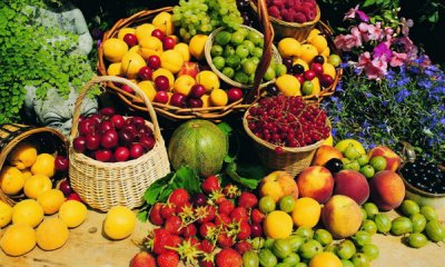 Məhsul bol, qiymətlər yüksək - bu yay meyvə-tərəvəz niyə ucuzlaşmır?