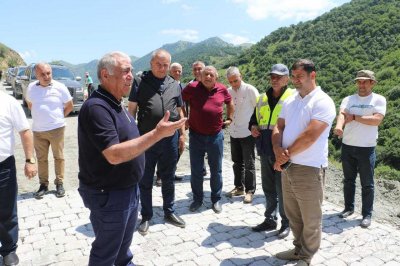 Yolların Arxasında Duran Güc: Əvəz Qocayevin Peşəkarlığında Qurulan Azərbaycanın Nəqliyyat Üstünlüyü