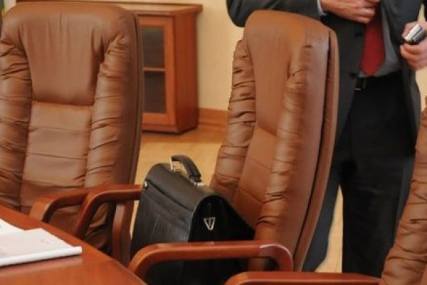 İcra başçılarının səlahiyyətləri onlara ötürüləcək