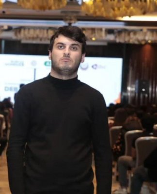 Fərid Şərifov Şahin Mustafayev və Atası Abdulla müəllimdən yazdı Fərid Şərifov Şahin Mustafayev və Atası Abdulla müəllimdən yazdı