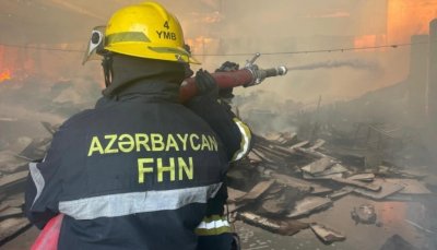 SON DƏQİQƏ: Bakıda restoran yanır