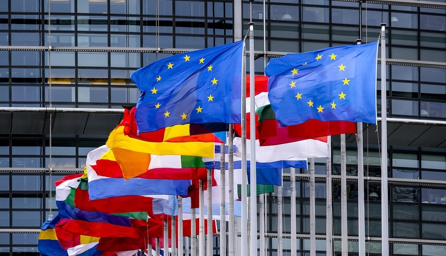 Avropa İttifaqında korrupsiya skandalları: “şəffaflıq” mifinin iflası