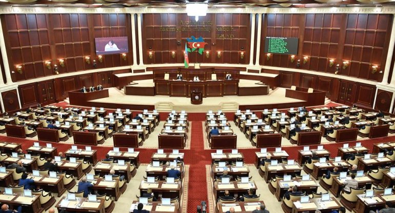 Milli Məclisin payız sessiyasının sonuncu plenar iclası keçirilir