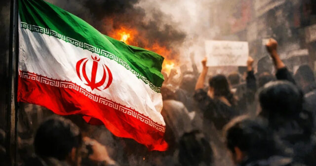 İranda hakimiyyətin simvolları darmadağın edilir, Süleymani heykəli aşırıldı – Molla rejiminin sonu gəldi...