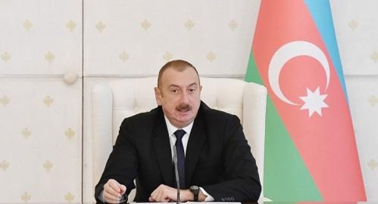 Prezident müşavirə keçirdi