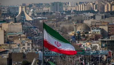 Hədəf birbaşa İrandır: ABŞ təyyarədaşıyanları və Britaniya “Tayfun”ları hərəkətdə