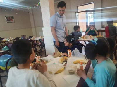 Gənc fəal, YAP üzvü Fərid Şərifovun adından valideyn himayəsindən məhrum olmuş uşaqlara, uşaq evinlərinə yardım edilib