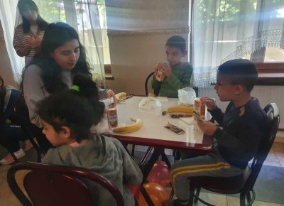 Gənc fəal, YAP üzvü Fərid Şərifovun adından valideyn himayəsindən məhrum olmuş uşaqlara, uşaq evinlərinə yardım edilib