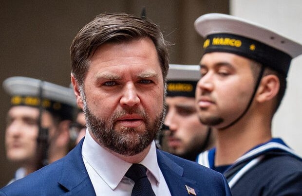 Vens bu gün Bakıya gəlir? – Tarixi səfərdən ƏSAS gözlənti