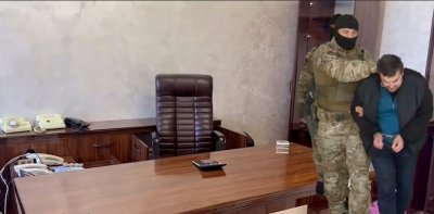 Arayik və digərlərinə hökm oxunur