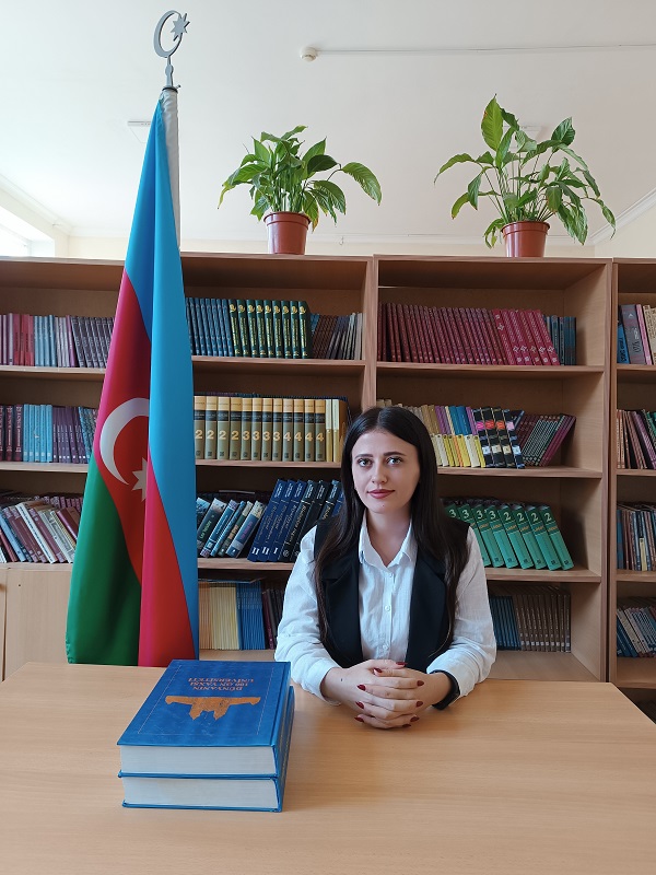 Azərbaycan qadını tarix boyu ailənin mənəvi dayağı olmaqla yanaşı, ictimai  ...