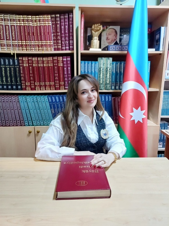 Novruz bayramı xalqımızın milli-mənəvi irsini təcəssüm etdirən, xalqın tarixi kökünü, yaddaşlardan süzülüb gələn ənənələri yaşadan, keçmişimizi və gələcəyimizi bir-biri ilə bağlayan milli bayramdır