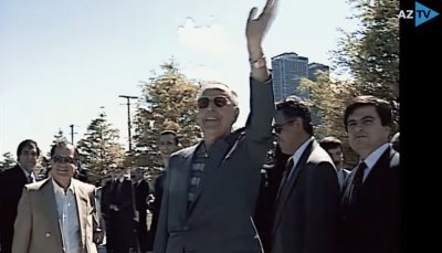 İllər əvvəl ulu öndəri duyğulandıran sürpriz: tarixi kadrlar – VİDEO