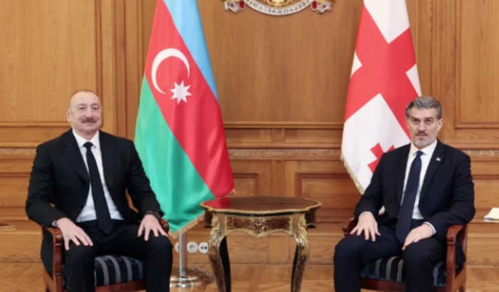 İlham Əliyevin Gürcüstanın Prezidenti ilə təkbətək görüşü olub - YENİLƏNİB