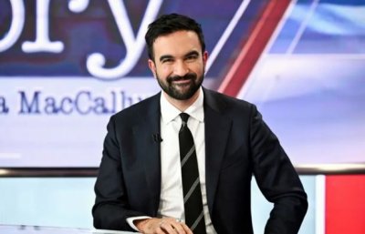 Az idi zəhlətökən, Zöhran da Nyu-Yorkda zühur etdi