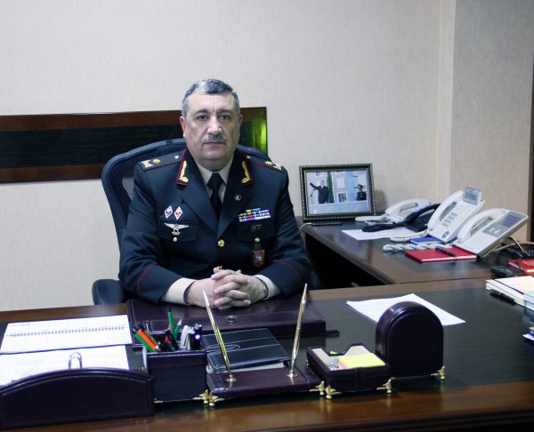 General-mayor Natiq Əliyev: Hərbi qulluqçuların sağlamlığının keşiyində dur ...