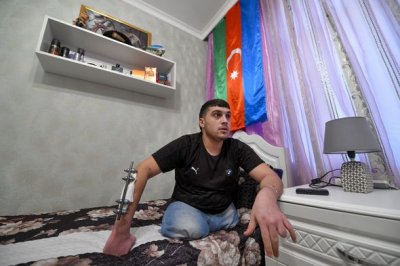 Üç medallı 20 yaşlı Qarabağ qazisi: “Ayaqlarımı yaralandığım yerdə basdırdılar” - MÜSAHİBƏ + FOTO