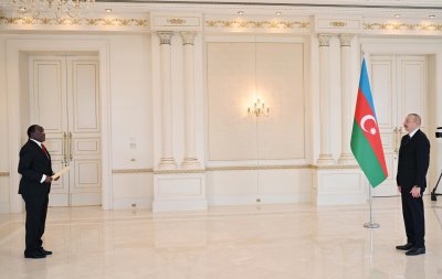 Azərbaycan Prezidenti Namibiya səfirinin etimadnaməsini qəbul edib - FOTO
