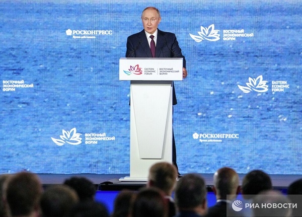 “Rusiyanı tərk etmiş bir çox şirkət geri qayıtmaq istəyir” - Putin
