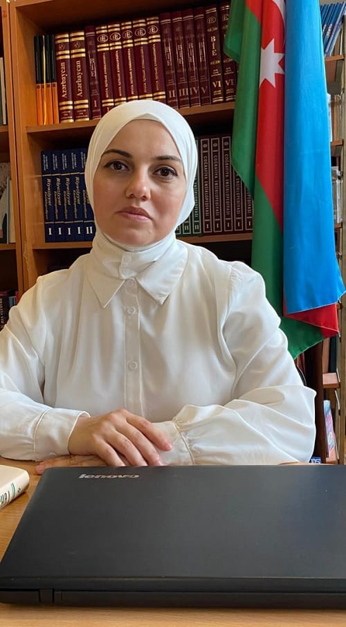 2015-ci ildən başlayaraq Bakıda İtaliya mədəniyyətini təbliğ edən sərgilər  ...