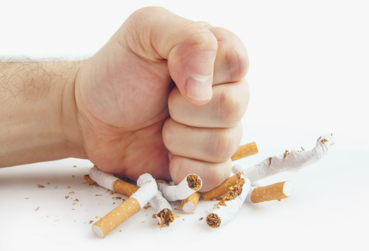 Qonşu ölkə siqaretlə vidalaşır: tam qadağa planı